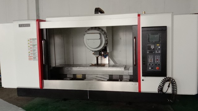 立式加工中心和臥式加工中心區(qū)別在哪？